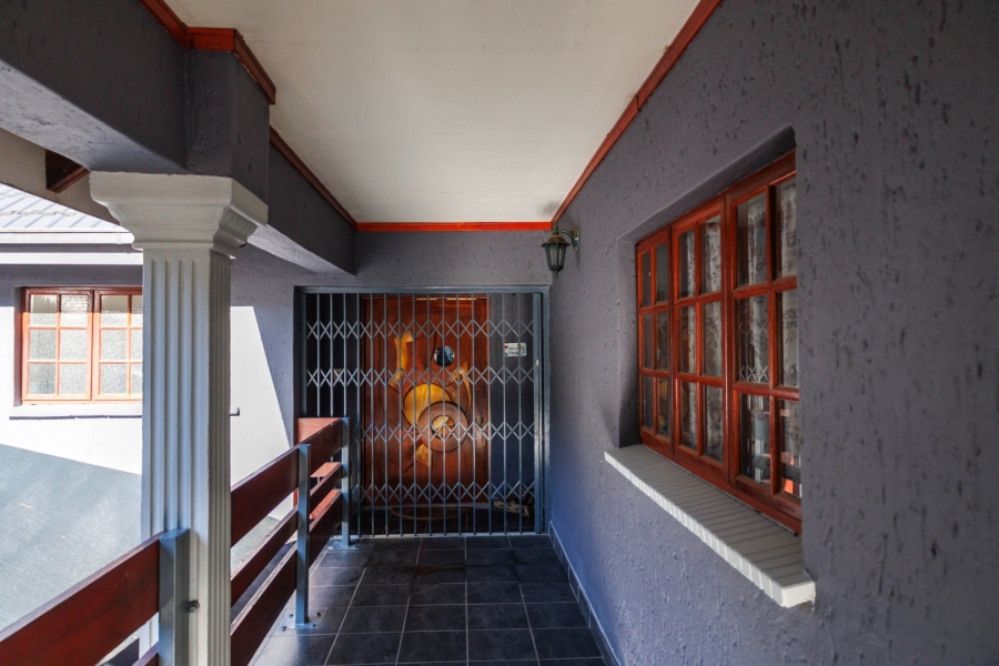 5 Bedroom Property for Sale in Schoemansville North West